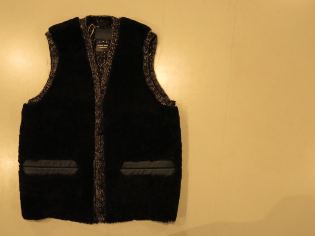 \"Rocky Mountain Featherbed GRAND TETON COLLECTION Sheepskin Vest\"ってこんなこと。_c0140560_17344580.jpg