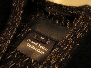 \"Rocky Mountain Featherbed GRAND TETON COLLECTION Sheepskin Vest\"ってこんなこと。_c0140560_1734462.jpg