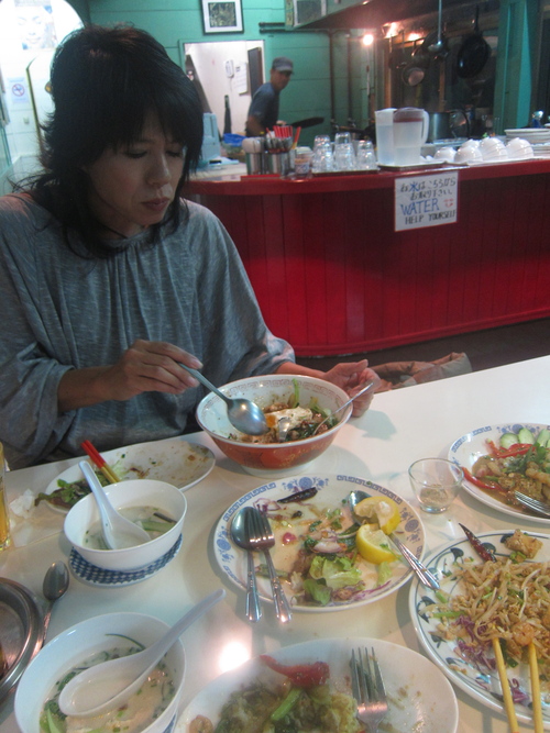 The best Thai restaurant._c0153966_1818334.jpg