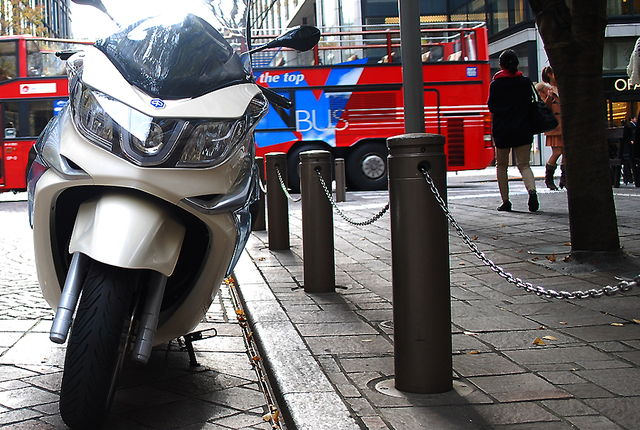 PIAGGIO X10 ピアジオX10 350i.e. Executive 入荷&試乗車あります!_d0099181_1815143.jpg