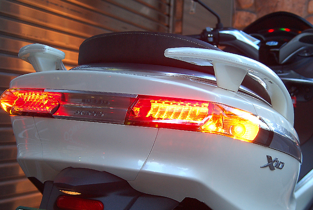 PIAGGIO X10 ピアジオX10 350i.e. Executive 入荷&試乗車あります!_d0099181_19462292.jpg