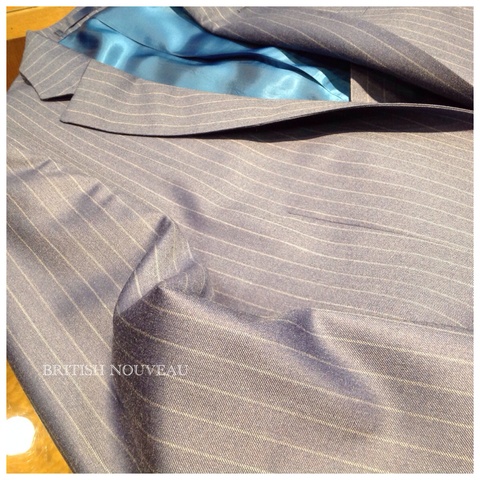ちょいエロなCUSTOM MADE SUIT仕上がりました。_f0039487_1651136.jpg