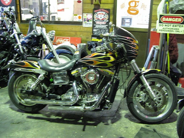 The Dyna Series　作業完了です。_a0110720_13313629.jpg