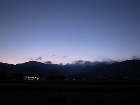 ５時はこんな空_a0014840_085581.jpg