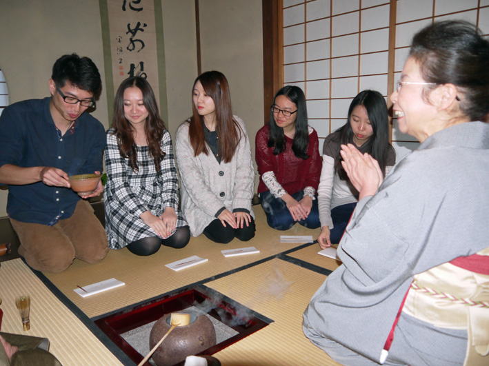 日本が好き：第3回如水会鎌倉支部・留学生招待鎌倉ツアー下_c0014967_345935.jpg