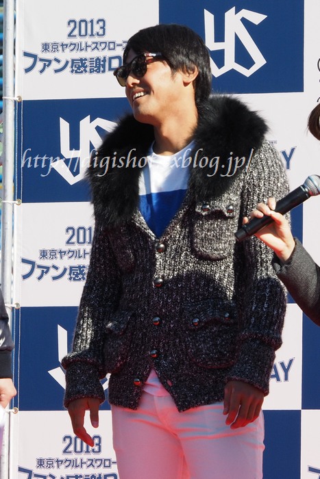 2013ヤクルトファン感 109ファッションショー荒木貴裕選手フォト