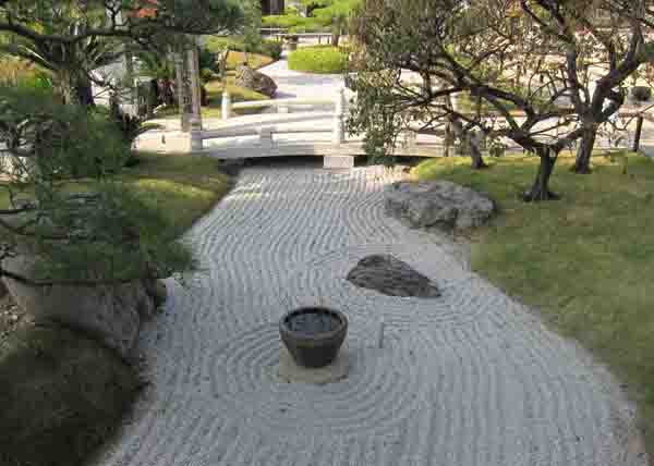 人麿山 月照寺_a0045381_83536.jpg