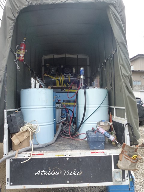 f0240834_28313.jpg