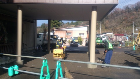 工事完了!玄関前の車寄せが完成しました。_d0182179_18463611.jpg