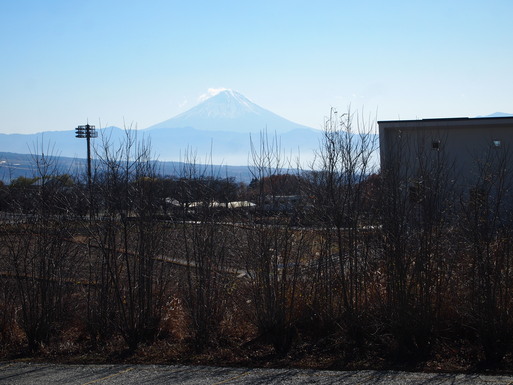 甲斐駒ケ岳が見えてきた_e0008887_9195144.jpg