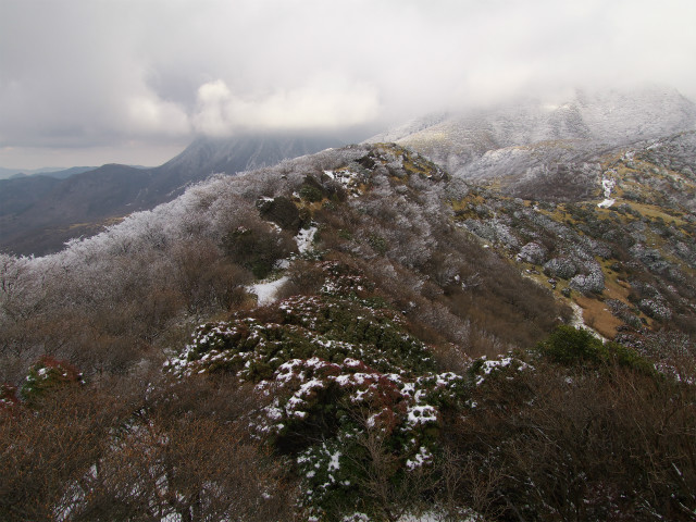 冬山霧氷鑑賞登山_e0151447_18164071.jpg