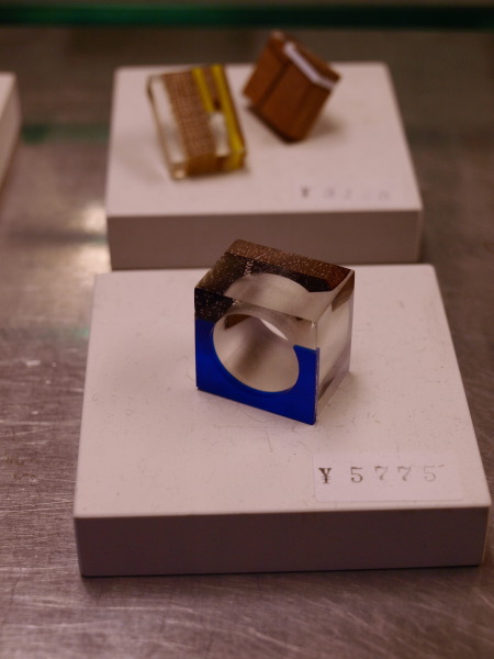 proef‘epoxy’リングとピアス_e0122680_19121453.jpg
