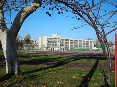 北大の西北・2つの学校_f0078286_130330.jpg