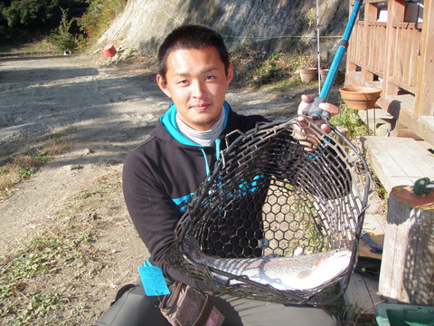12月2日(月)晴れ・風なし・釣果良し!_f0192504_17165077.jpg