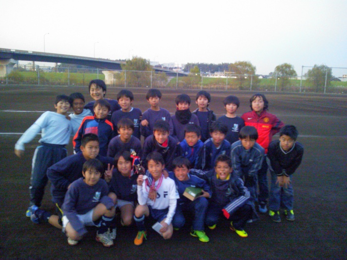 【Ｌ５年】保土ヶ谷区民大会決勝２位パート_a0109316_0313157.jpg