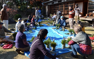 12/22（日）マンションにも飾れる「ミニ門松」を作りませんか？　～清閑亭でミニ門松づくり～_c0110117_16161123.jpg