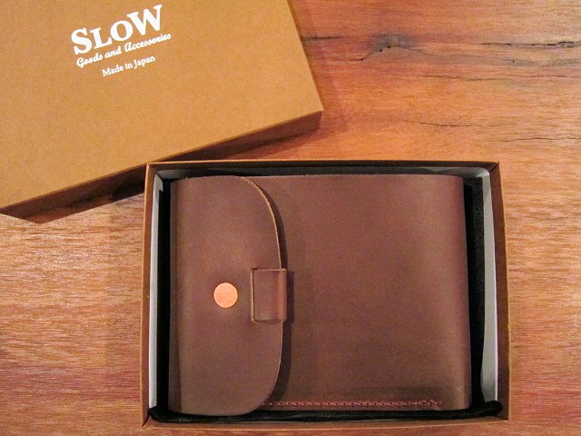 SLOW　\"toscana~flap hold wallet\" ご紹介_f0191324_1125445.jpg
