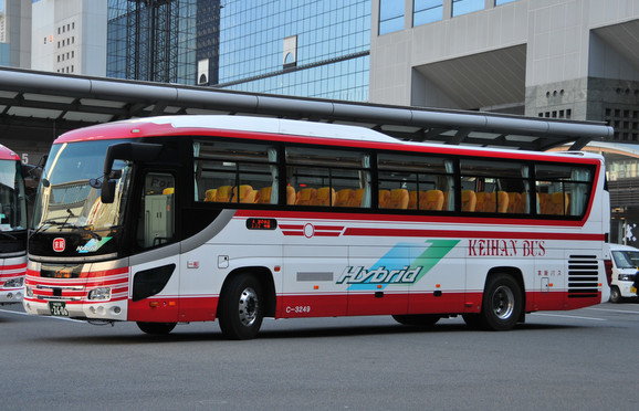 京阪バス～セレガ・ハイブリッド　　C-3249_a0164734_1348778.jpg