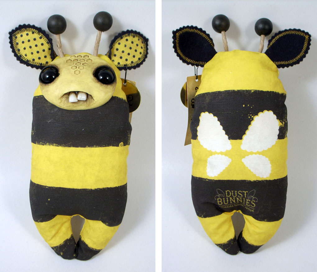 Bumble by Amanda Louise Spayd_e0118156_2017351.jpg
