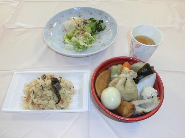 おでんパーティ_e0191174_8471010.jpg