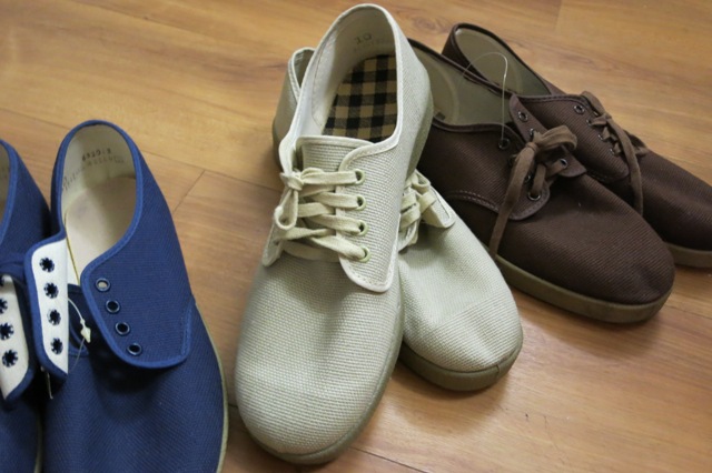 アメリカ仕入れ情報#1 デッドストック NAVY サービスシューズ&キャンバスシューズ_c0144020_12334834.jpg