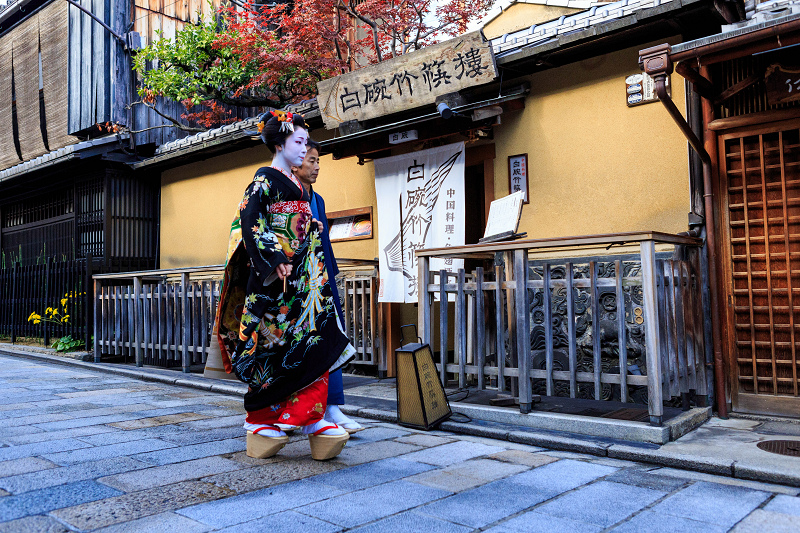 多麻・まめ藤さん お見世出し(祇園甲部)_f0155048_14254261.jpg