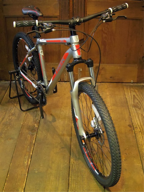 trek 3900 bike