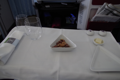 オーストリア航空ビジネスクラス_b0141474_2503896.jpg