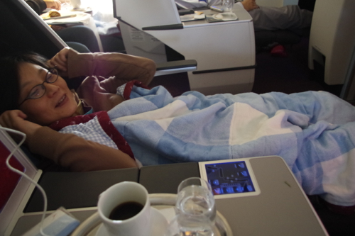 オーストリア航空ビジネスクラス_b0141474_2524564.jpg