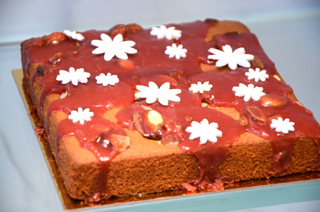 GATEAUX THOUMIEUX by Jean-François Piège - ガトー・トゥミュー オープン!_a0231632_155929.jpg