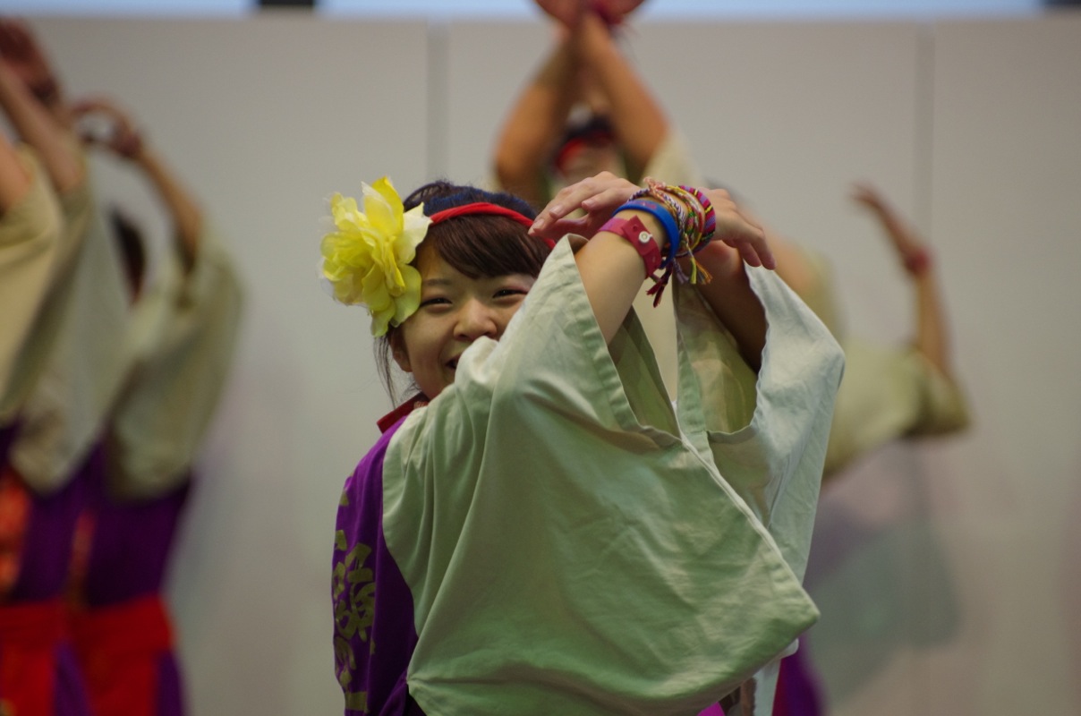 神戸よさこい２０１３一日目その５（佛教大学よさこいサークル紫踊屋）_a0009554_23184535.jpg