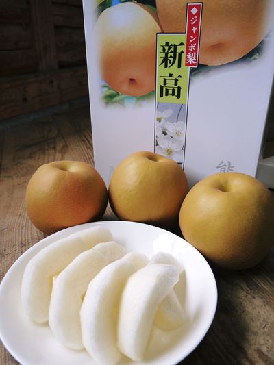 熊本梨 岩永農園 来年も美味しい梨を実らせるための堆肥ふり_a0254656_16305523.jpg