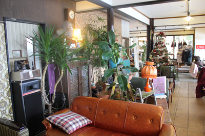 猪苗代にあるcafe【comaya】_d0250986_1742244.jpg