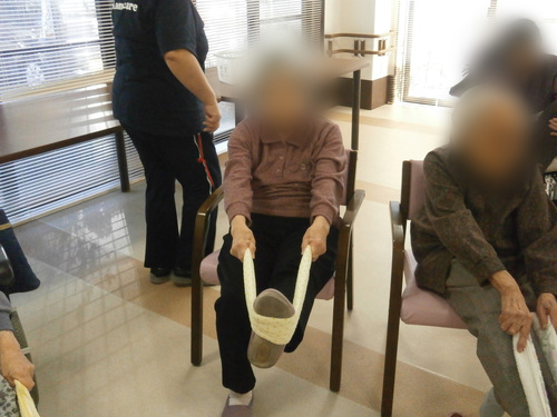 介護体操_a0135191_11491341.jpg