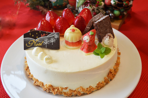 モネの庭のクリスマスケーキはいかが？_e0135518_15331189.jpg