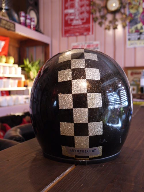 NEW ARRIVAL VINTAGE HELMETS_d0217535_1312399.jpg