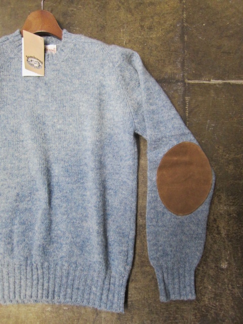 Jamieson\'s ・・・ SUEDE エルボーPatch CRUE SWEATER！★！_d0152280_23451725.jpg