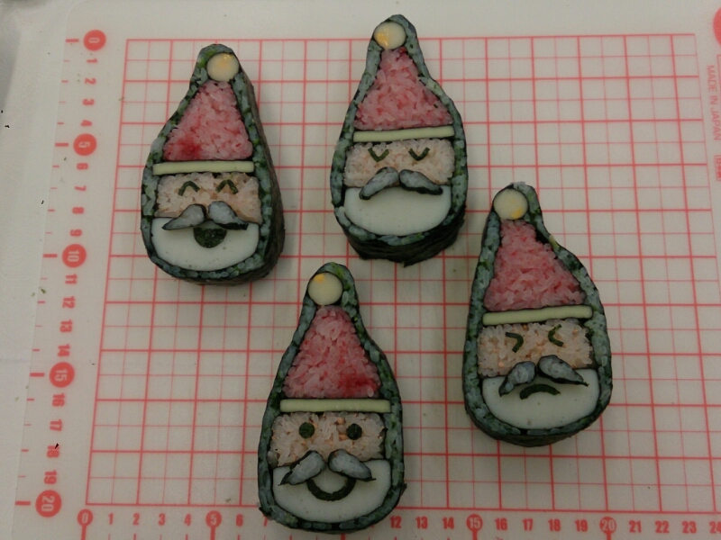 クリスマスに飾り巻き寿司はいかが 晴れ ときどき クリスマスに飾り巻き寿司はいかが 晴れ ときどき