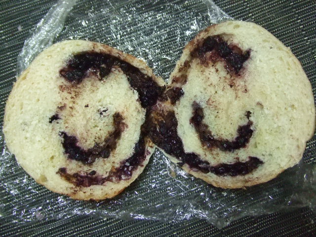ハナテントウ ブルーベリーチョコ_f0076001_0224420.jpg