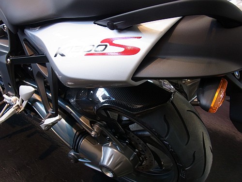K1300S&K1300Rのインナーフェンダー_e0254365_1614556.jpg