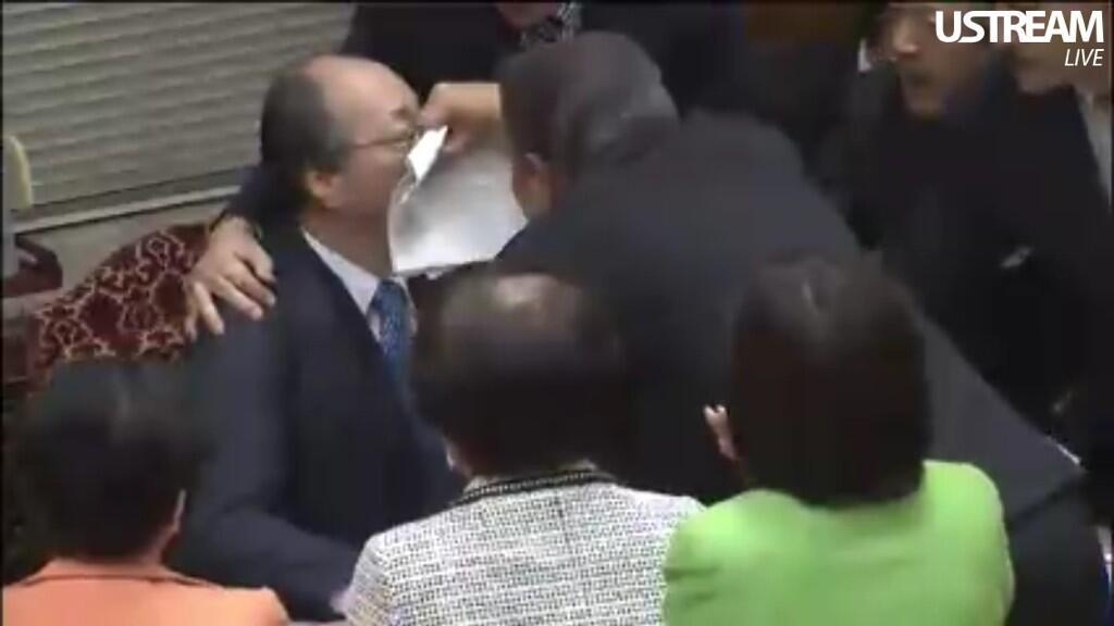 特定秘密保護法可決_d0044584_4183363.jpg