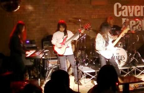 11月30日は、カラフル”アイソン彗星”ライブでした♪ ライブレポです。_e0188087_383896.jpg
