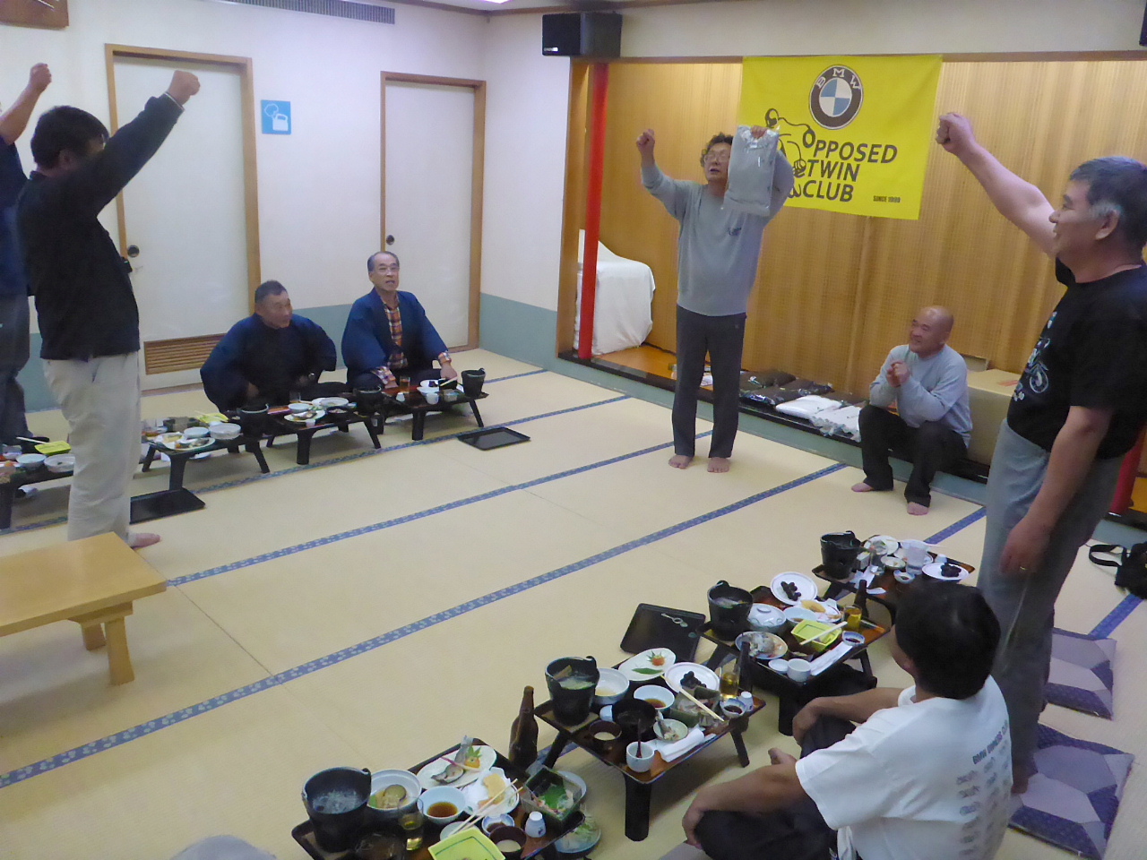 第23回 オポーズドツィンクラブ_b0238789_9415654.jpg