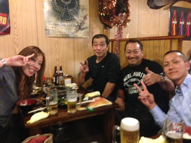 ランクル、ハマー、アルファード、ランクル200ディーゼル♪TOMMY Jrブログ♪_b0127002_1857234.jpg