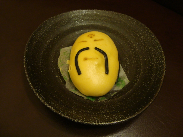 「ラーメンまん」を食べてみた。_f0232060_22275.jpg