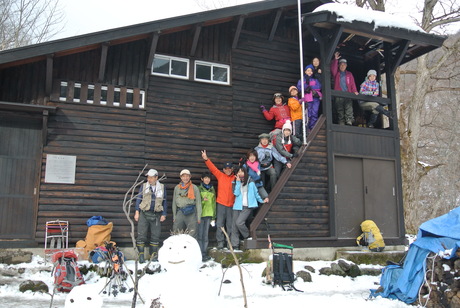 新雪の谷川岳虹芝寮に遊ぶ_c0242406_21383612.jpg