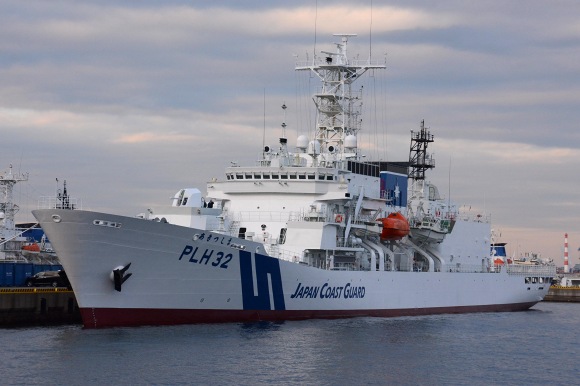 海保巡視船・PLH32「あきつしま」横浜港撮影_e0158925_0233471.jpg