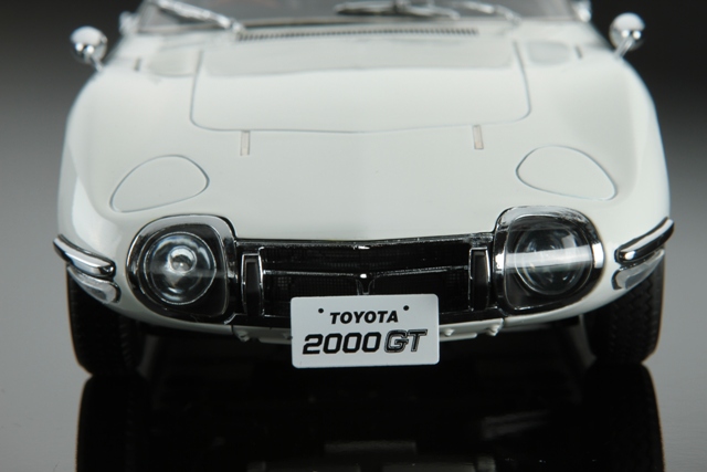 MARK 第4弾 1/18 TOYOTA 2000GT 絶賛ご予約受付中!!_a0095738_142712.jpg