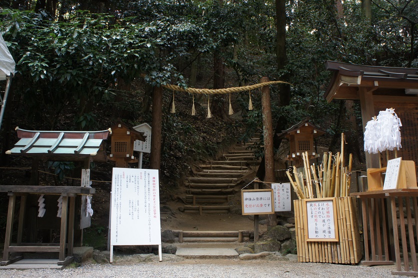 日本最古の大神神社_b0112909_2156486.jpg