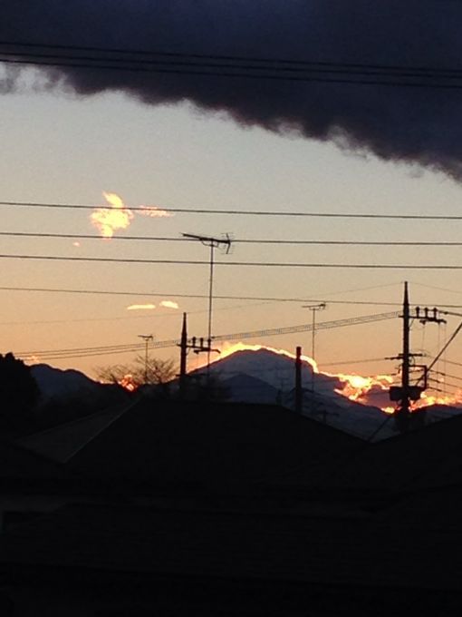 今日の富士山。_a0118918_23412763.jpg